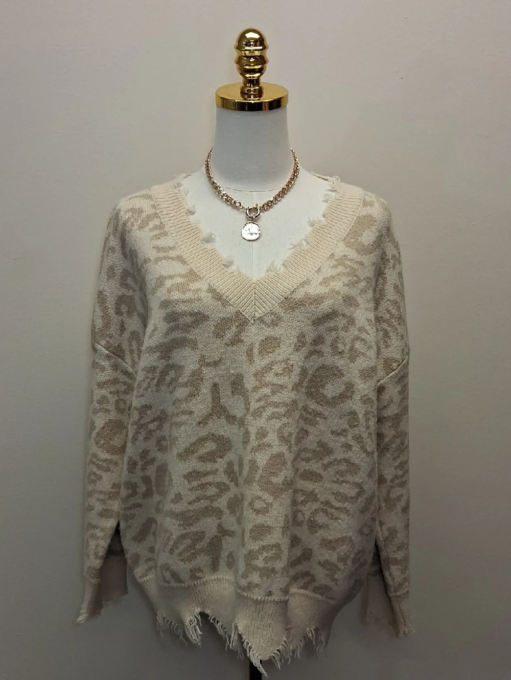 Main Strip Leopard Print Distressed V Neck Sweater Neutral Knit Size Small